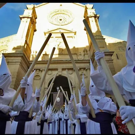 Con Patio 4 En El Casco Historico דירה *